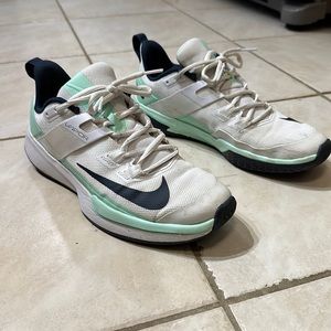 Nike Vapor Tennis Shoes